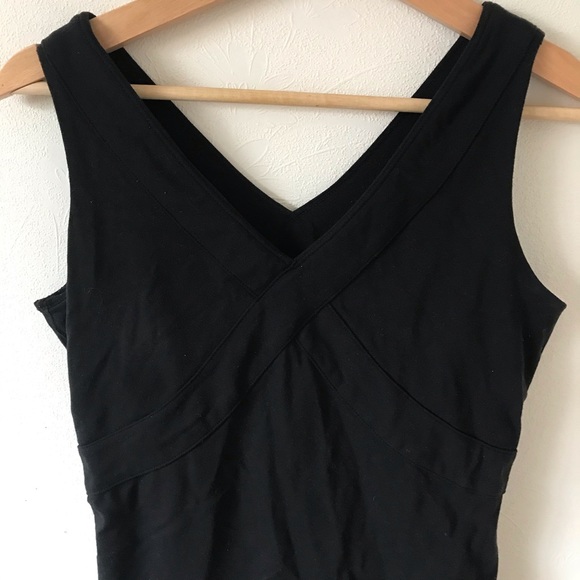 Lululemon workout tank - Picture 3 of 3